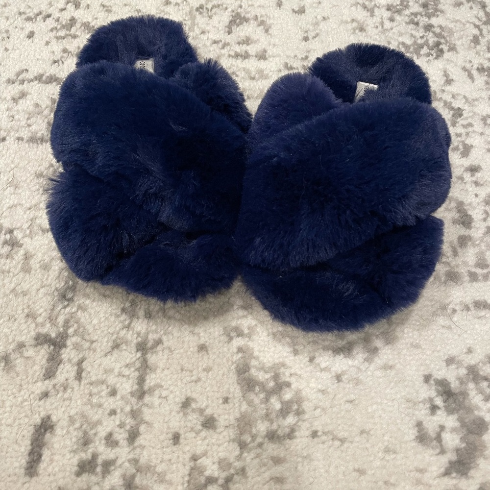 Crewcuts Slippers. - Picture 2 of 4